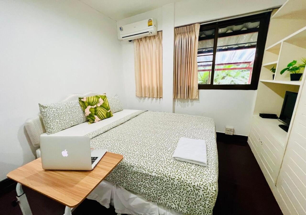 Reehouse@Soi Cowboy/Asoke Bts Hotell Bangkok Eksteriør bilde
